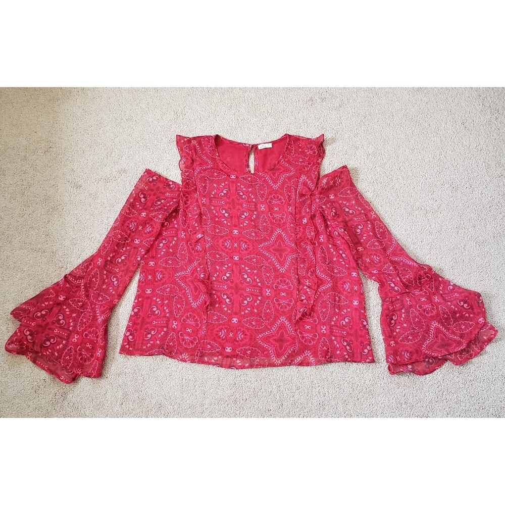 Hollister Red Bandana Print Cold Shoulder Ruffle Long Flare Sleeves Blouse Siz M